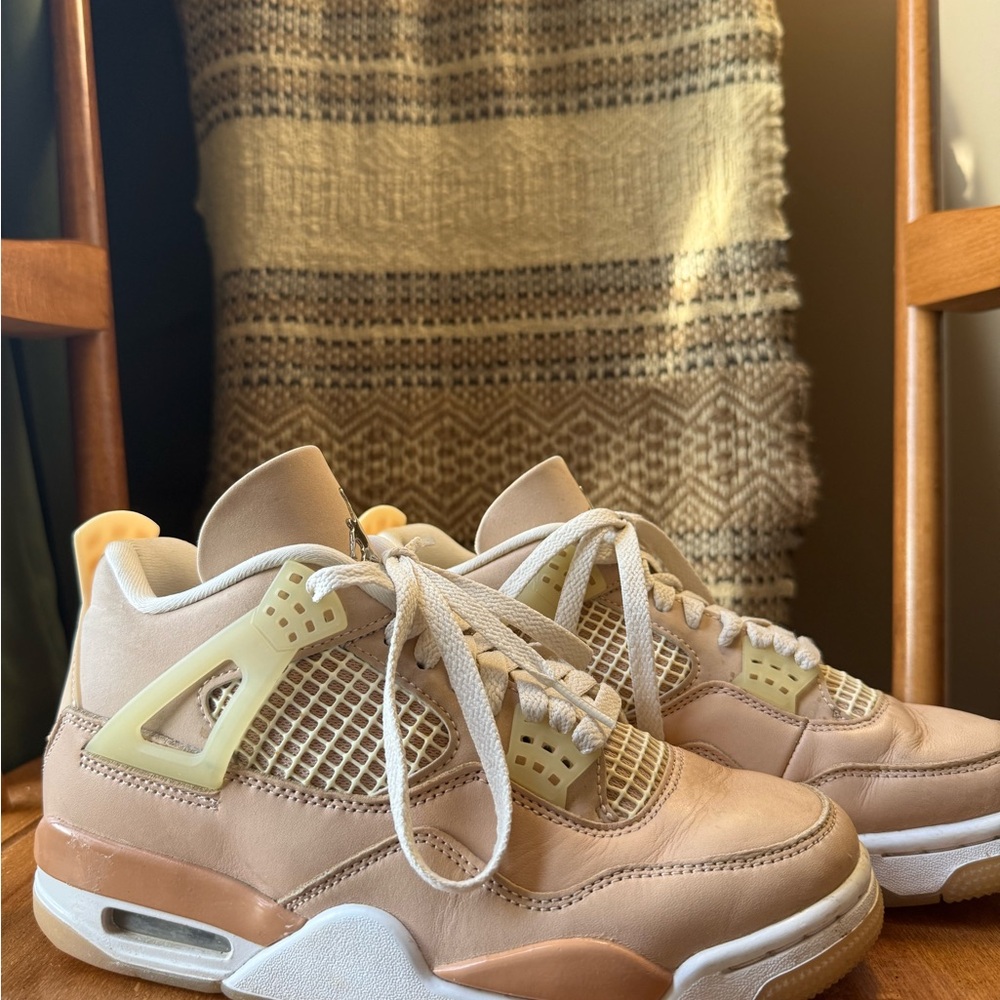 Wmns Air Jordan 4 Retro 'Shimmer'